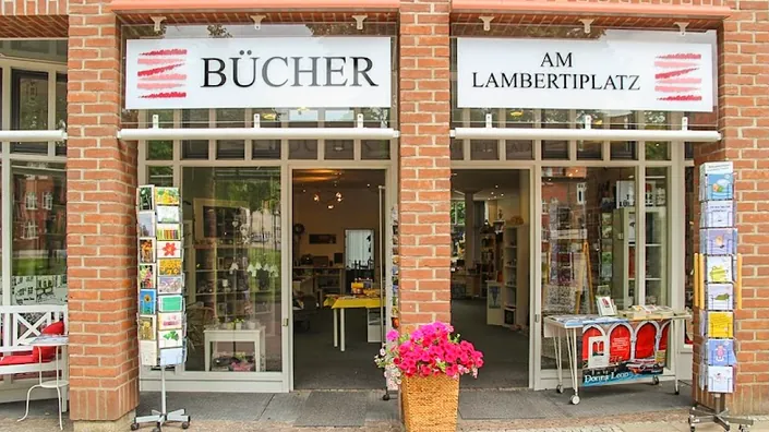 Bücher am Lambertiplatz