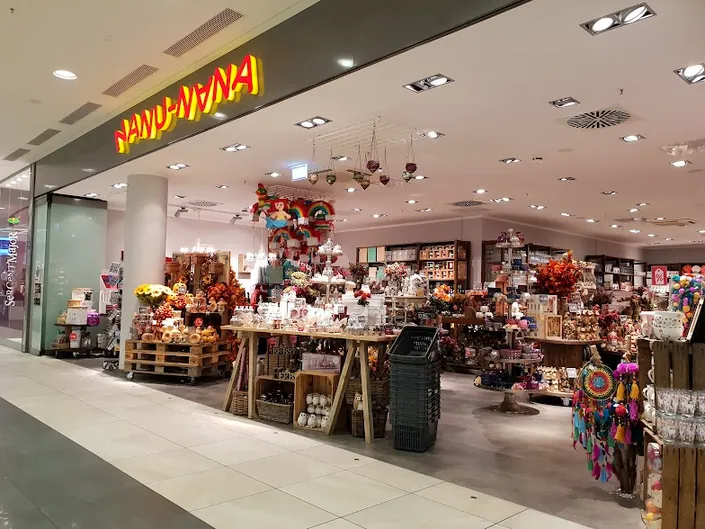 NANU-NANA, Stuttgart