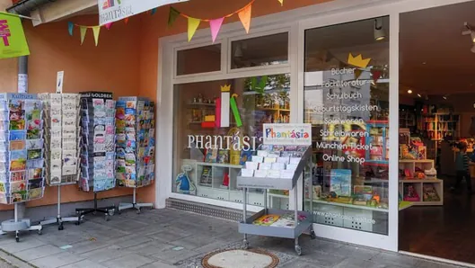 Phantasia KinderBuchHandlung – Bücher & Spielwaren, Schreibwaren, Schulränzen