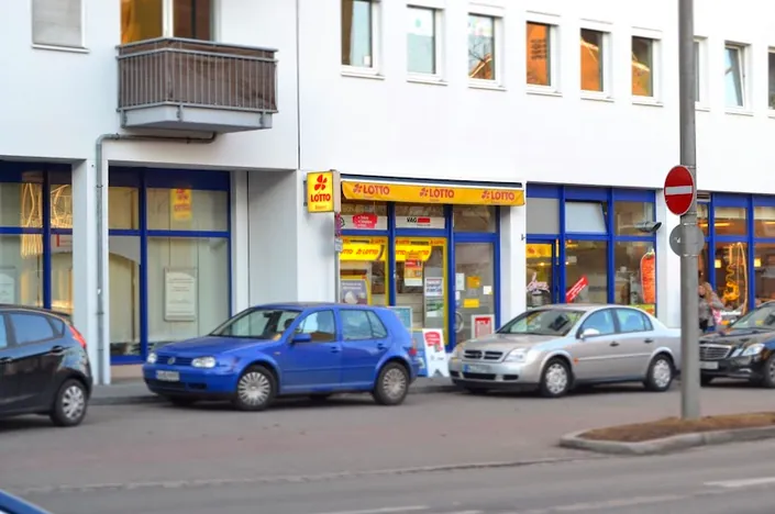 Uwe Heimhuber Schreibwaren, Lotto
