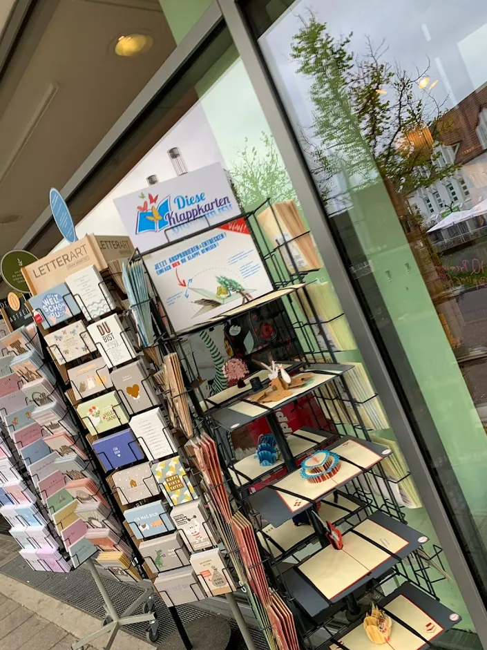 SCHARR Buch und Papeterie Löwenmarkt